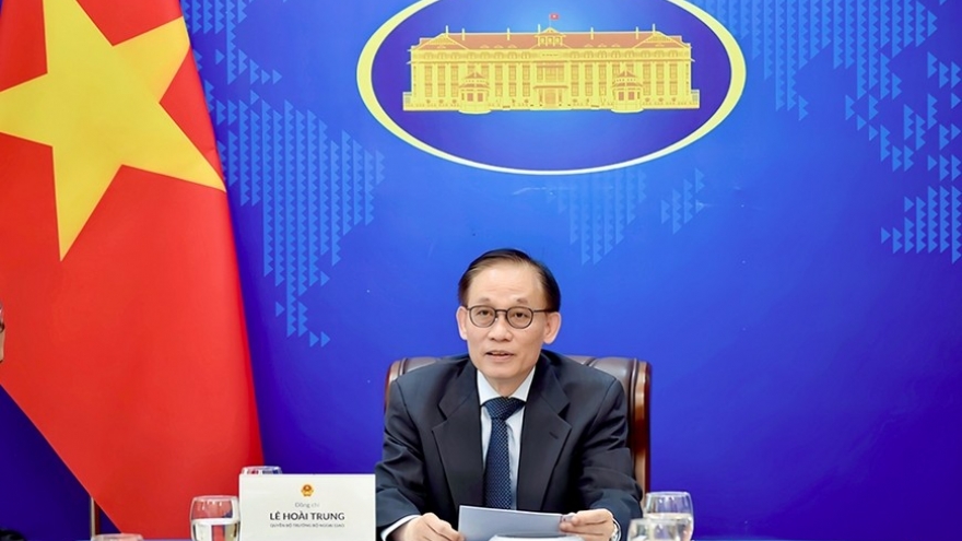 Vietnam, Cambodia reaffirm strong bilateral ties and border cooperation